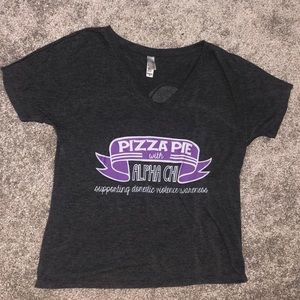 Alpha Chi Omega tshirt, Medium, cotton blend